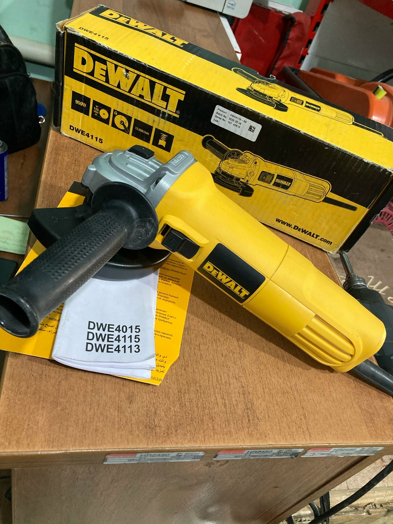 УШМ DeWALT DWE 4115