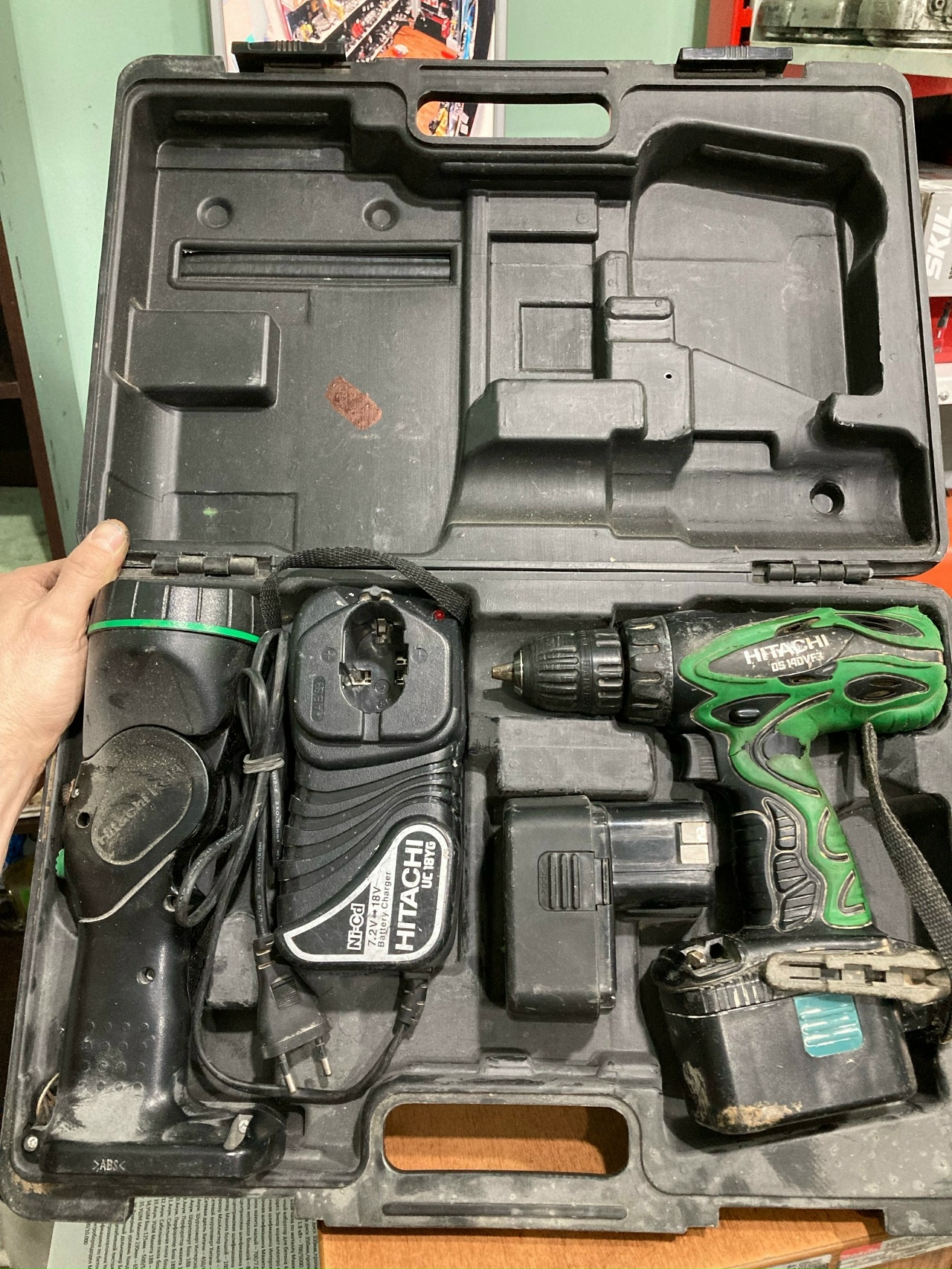 ШУРУПОВЁРТ HITACHI 14,4 