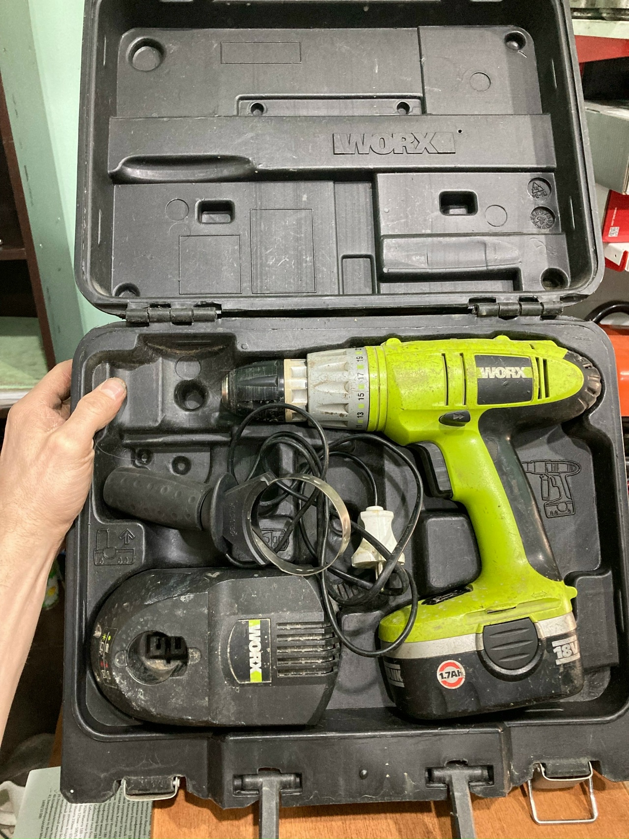 ШУРУПОВЁРТ WORX Слом