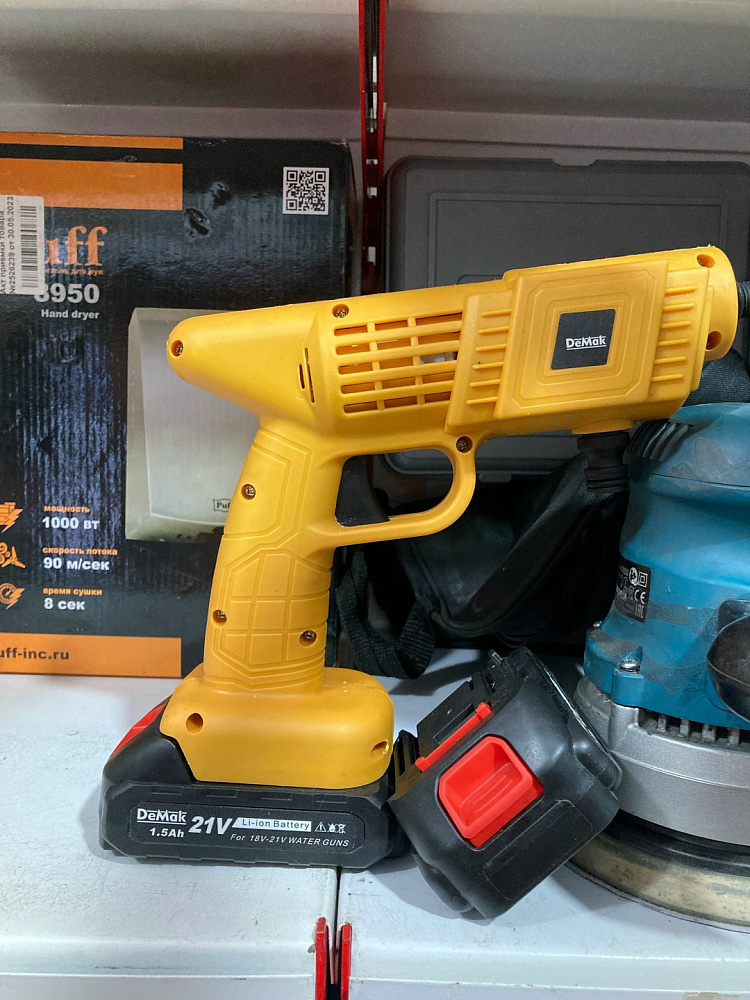 аккумуляторная минимойка 21v