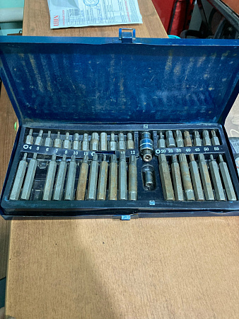 автомобильный набор бит