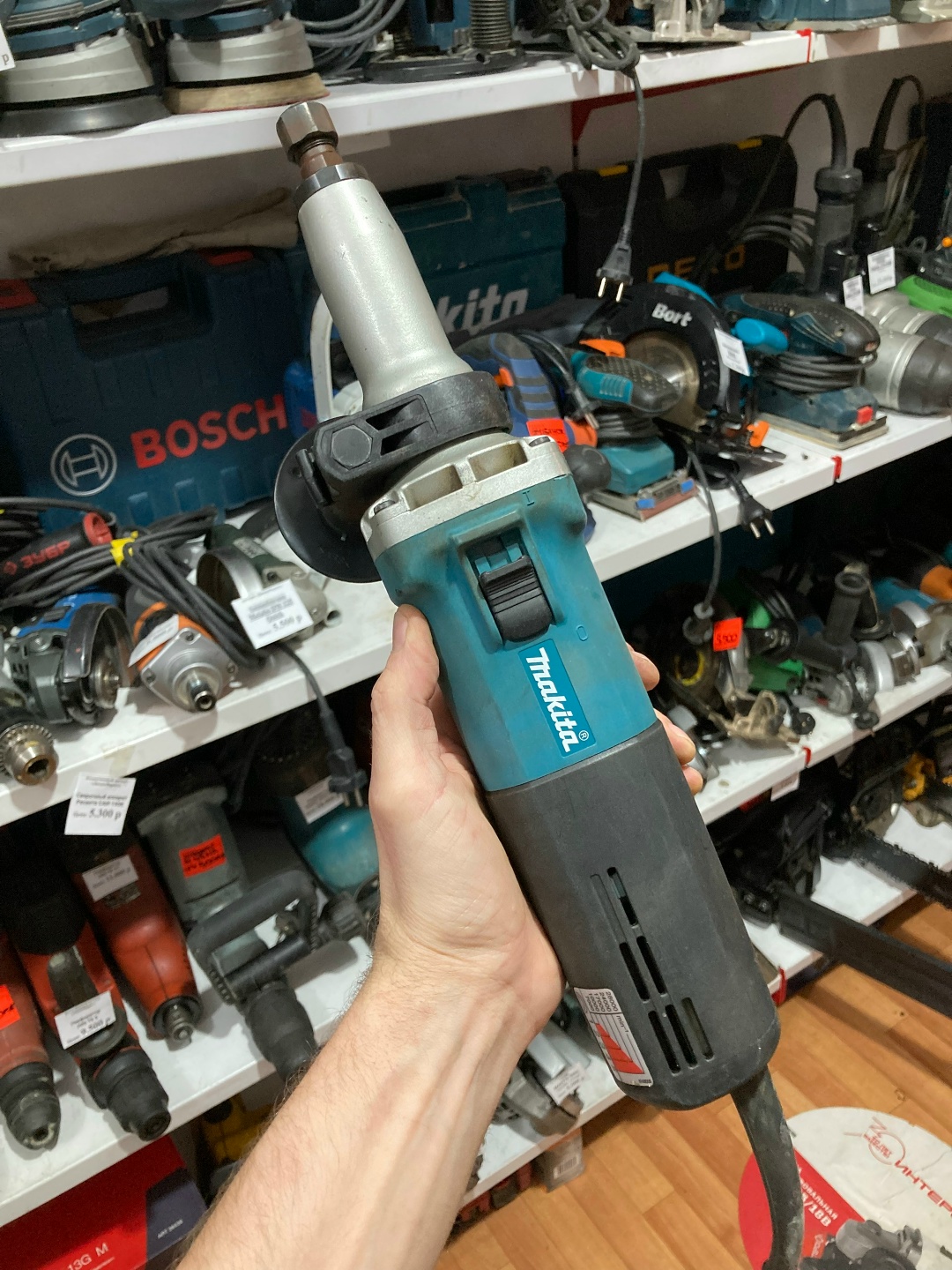 Прямая шлифмашинка Makita GD0800C JAPAN